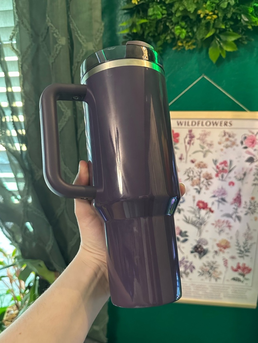 Spring 2026 Starbucks x Stanley 40oz Quencher - Picture 2 of 6